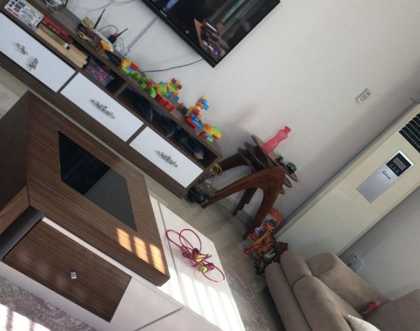 Flat For Sale in Zeytinlik, Kyrenia