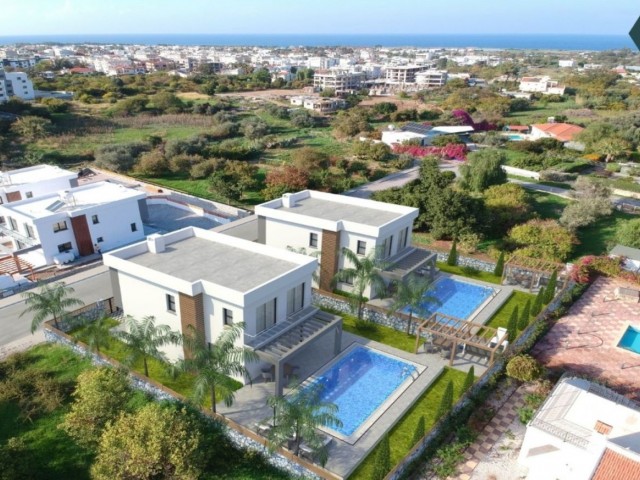 Schlüsselfertige Luxusvilla in Kyrenia-Alsancak in der Nähe der NBE-Schule bis August-2023.  Pool ist optional. !!!!