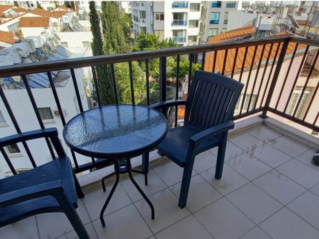 2+1 apartment with view in Kyrenia center Nusmarmarket area