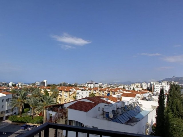 2+1 apartment with view in Kyrenia center Nusmarmarket area