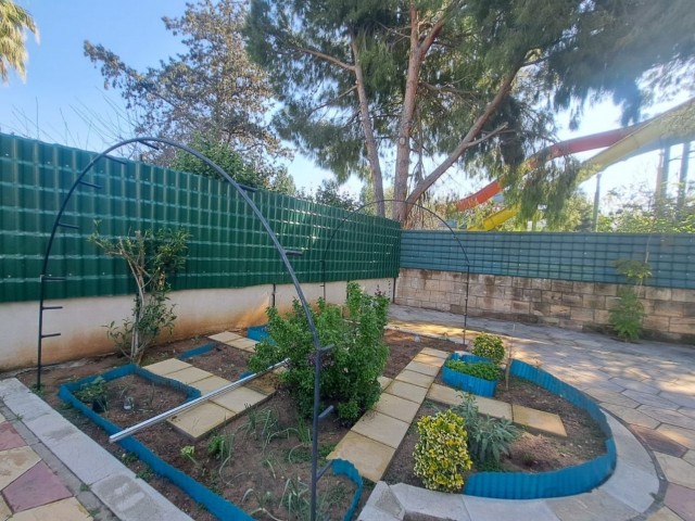 2 bedroom detached cute house in a large beautiful garden in Ozanköy, Girne. FOR SALE FROM OWNER!!!!!