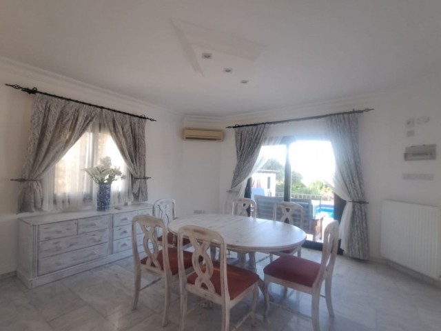 4-bedroom luxury villa with easy access to all needs in Çatalkoy, the popular region of Kyrenia.