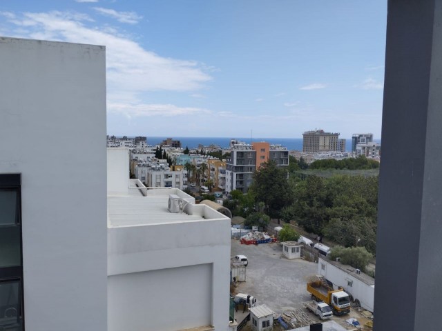 Girne merkezde hazır 2+1  teraslı daire.