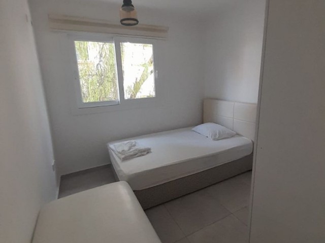 2+1 flat with Turkish title in the center of Kyrenia