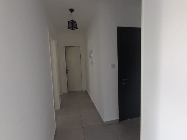 2+1 flat with Turkish title in the center of Kyrenia