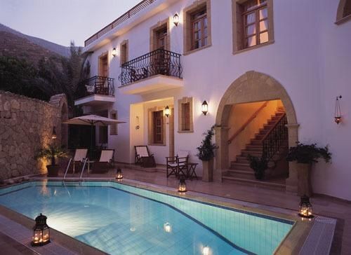 Bellapais, die paradiesische Region Kyrenia, betriebsbereites Boutique-Hotel mit 20 Zimmern