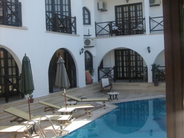 Bellapais, die paradiesische Region Kyrenia, betriebsbereites Boutique-Hotel mit 20 Zimmern