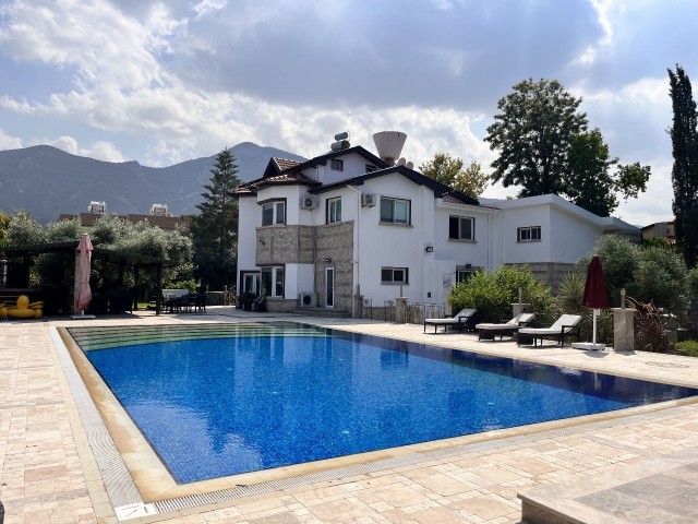 Very useful 5+1 Luxury villa on a 2 decare land in Ozankoy, the most popular region of Kyrenia.