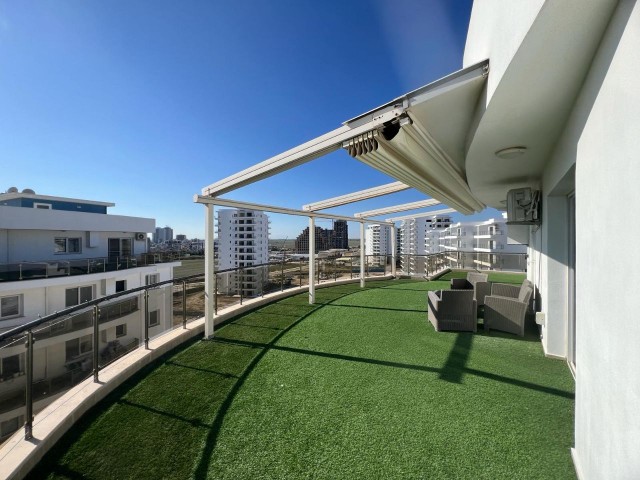 1+1 Penthouse mit vollem Meerblick