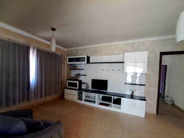 THE ONLY HOUSE ON THE UPPER FLOOR IN KYRENIA SCHOOLS AREA, 3+1 PENTHOUSE.