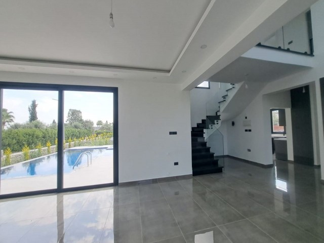 4-bedroom ready-to-move luxury villa with private pool in Kyrenia-Ozankoy, within walking distance to all needs