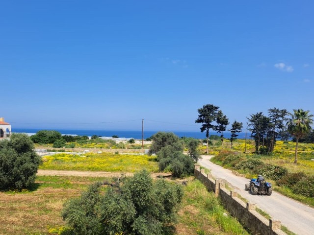 4+1 Moderne Villa mit Terrasse mit Aussicht und privatem Pool in der Gegend Girne-Ozanköy /Erdener Markt/, in der Fertigstellungsphase