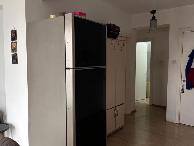 Unsere komplett möblierte 2+1 Wohnung in zentraler Lage in Famagusta / Çanakkale !!!! DRINGENDER VERKAUF!!!!