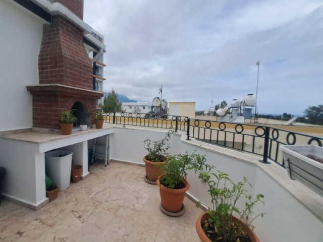 Single house on the 3rd floor in Kyrenia center / Nusmar market area / 3 + 1 Penthouse with private terrace on 4 sides, fully furnished with high quality for sale