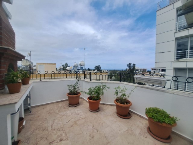 Single house on the 3rd floor in Kyrenia center / Nusmar market area / 3 + 1 Penthouse with private terrace on 4 sides, fully furnished with high quality for sale