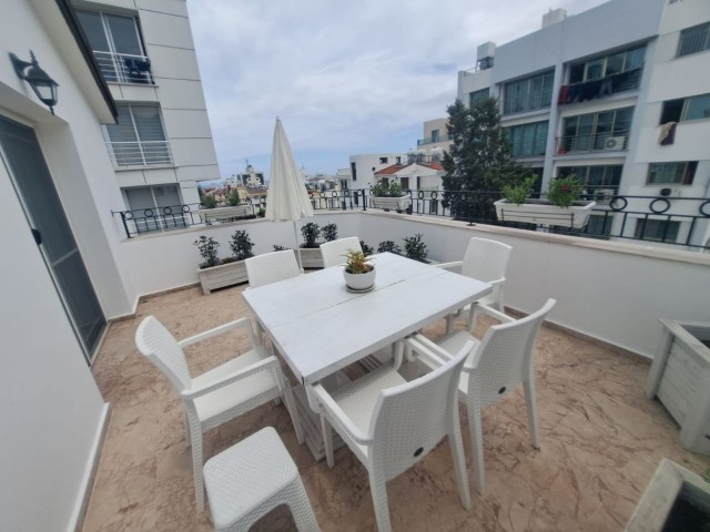 Single house on the 3rd floor in Kyrenia center / Nusmar market area / 3 + 1 Penthouse with private terrace on 4 sides, fully furnished with high quality for sale