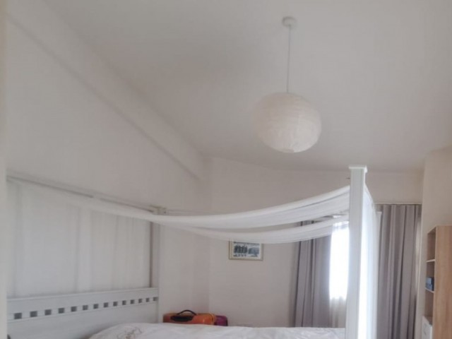 Single house on the 3rd floor in Kyrenia center / Nusmar market area / 3 + 1 Penthouse with private terrace on 4 sides, fully furnished with high quality for sale