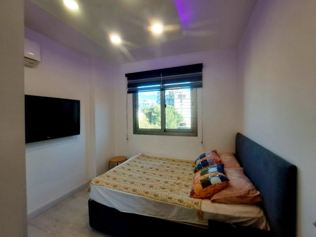 Komplett luxuriös eingerichtete 2+1-Wohnung im Marktgebiet Kyrenia-Nusmar.