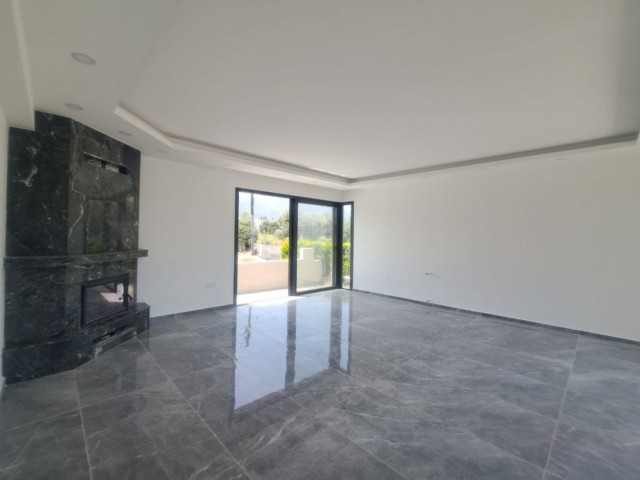 4+1 luxury villa ready to move in Çatalkoy, the elite region of Kyrenia, with easy access to all your needs