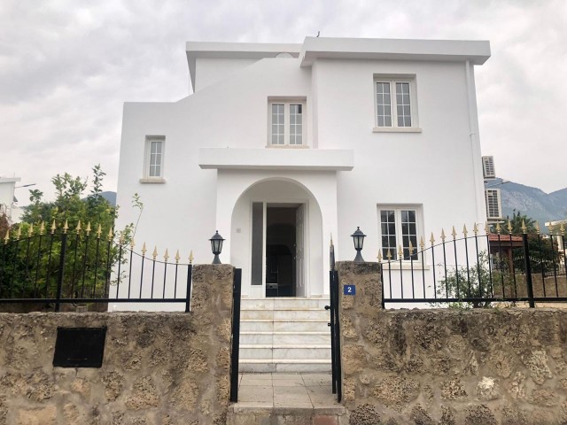 Villa To Rent in Bellapais, Kyrenia