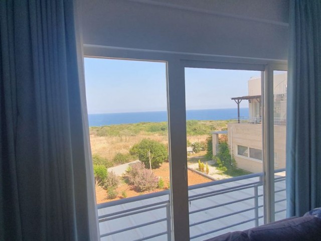 2+1 FULLY FURNISHED FLAT FOR SALE IN TURTLE BAY SITE IN KYRENIA ESENTEPE REGION