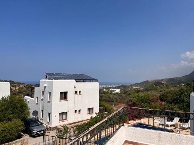 3+1 VILLA MIT FREISTEHENDEM POOL ZUM VERKAUF IN DER REGION KYRENIA KARMI