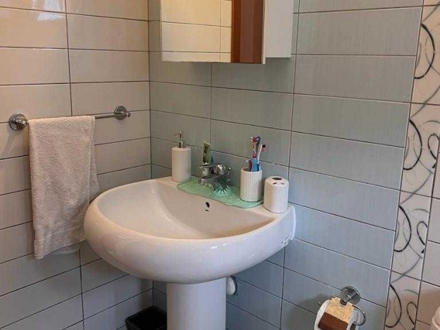 Girne karmide satılık 3+1 havuzlu villa 