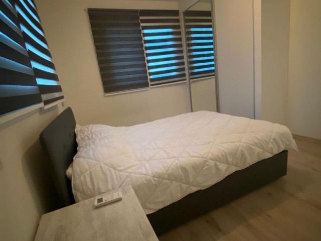 Girne Ocar otel bölgesinde satılık ticari izinli 1+1 55 m2 daire