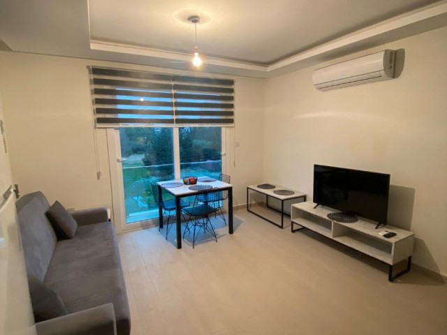 1+1 55 m2 Wohnung mit Gewerbegenehmigung zum Verkauf im Oscar-Hotelviertel von Kyrenia