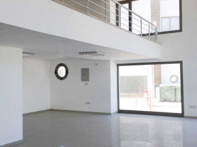 Basement store 320m2 for rent in Kyrenia Center