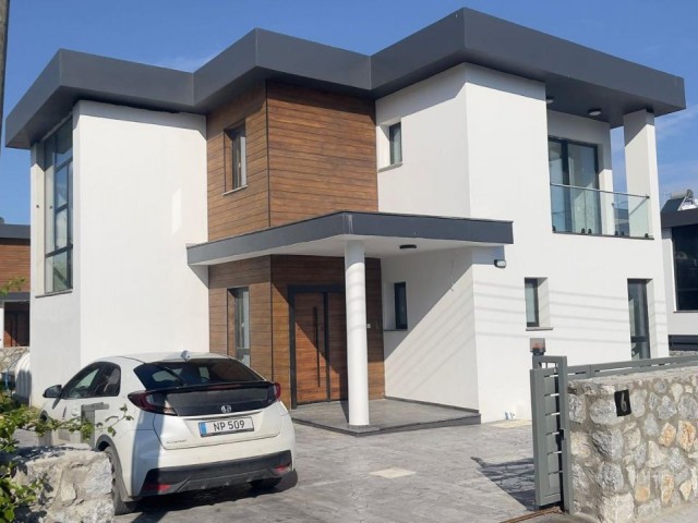 Ultra Luxury Ready to Deliver 4+1 Villa with Mountain and Sea Views in Kyrenia Zeytinlik (SON VILLA)