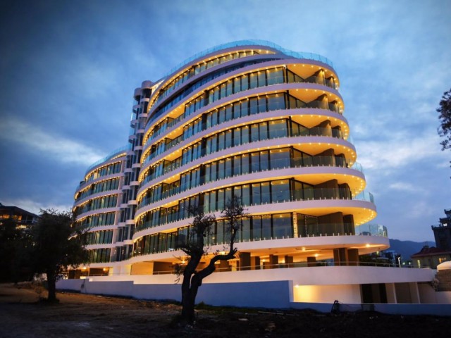 GİRNE MERKEZDE PIABELLA OTEL ARKASI SATILIK FULL EŞYALI 1+1 DAİRE