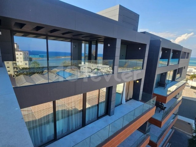 Luxury3+1 225m2 Penthouse with Turkish Title for Sale with Sea View