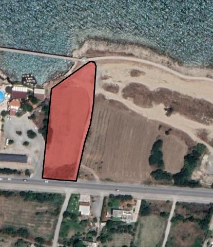 4 acres of agricultural land by the sea in Lapta