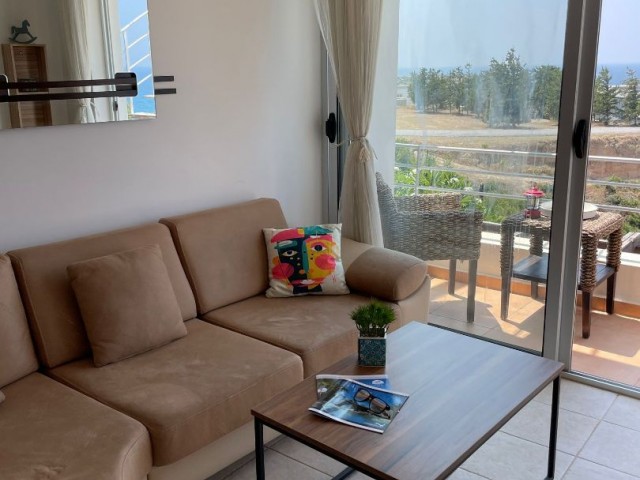 ESENTEPE BAHÇELİDE PALM BAY VIEW SİTESİNDE SATILIK 2+1 PENTHOUSE DAİRE