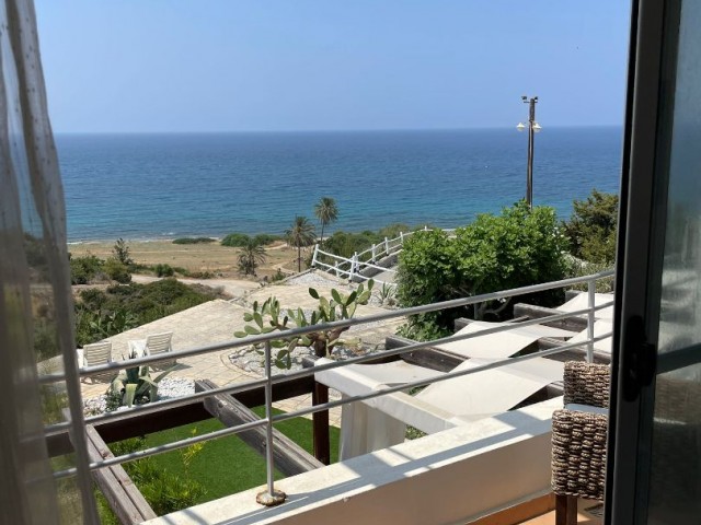 2+1 PENTHOUSE FLAT FOR SALE IN ESENTEPE BAHÇELİDE PALM BAY VIEW SITE