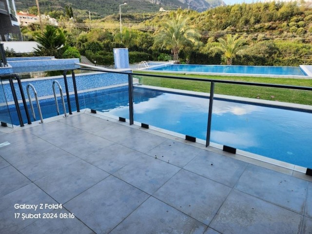 Semi Detached To Rent in Bellapais, Kyrenia