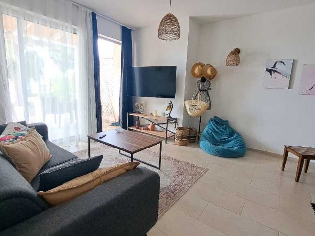 2+1 flat for rent with garden in Kyrenia