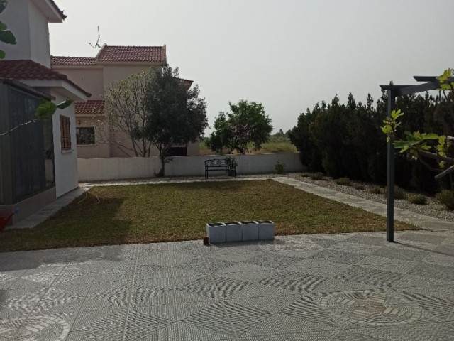 3 bed villa