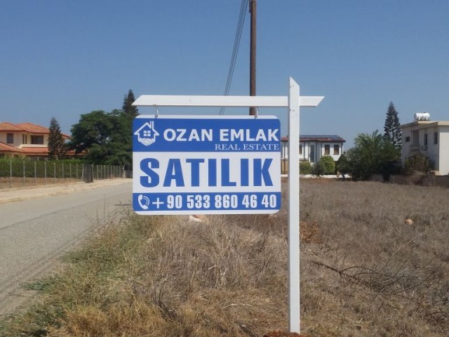 İskele Bahçelerde Denize 500 metre mesafede arsa.