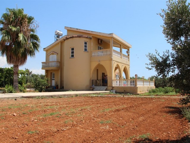 Villa For Sale in Bahçeler, Iskele