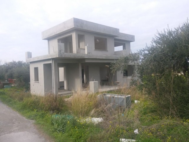 Residential Zoned Plot For Sale in Çatalköy, Kyrenia