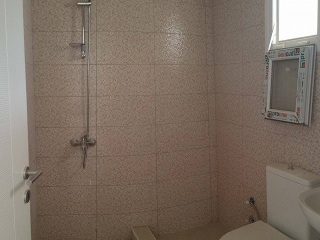 Flat To Rent in Karaoğlanoğlu, Kyrenia