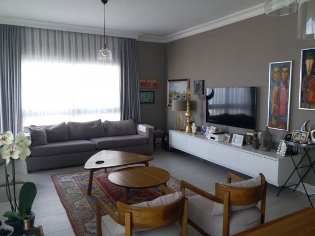 Flat For Sale in Girne Merkez, Kyrenia