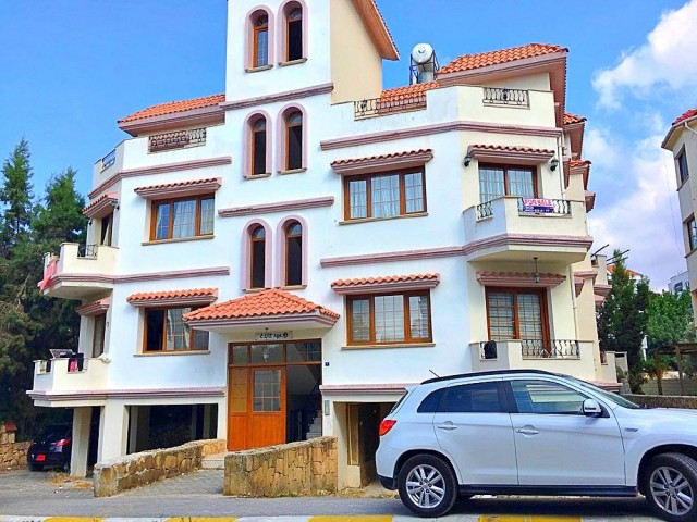 Girne merkez'de KELEPİR FİYATA SATILIK 3+1 DAİRE