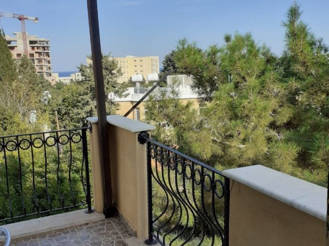 Flat For Sale in Girne Merkez, Kyrenia