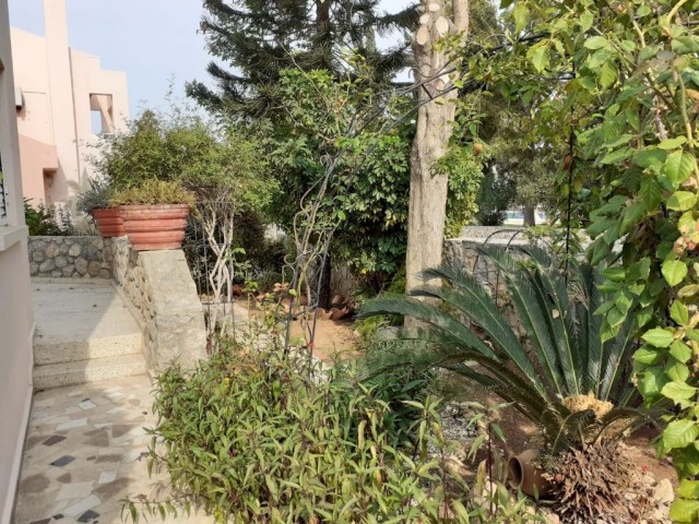 Villa For Sale in Girne Merkez, Kyrenia