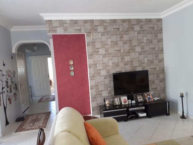 It is centrally located in Kyrenia central, very close to the main street and all shopping malls - 4+1 / 260 penthouse for sale with an area of m2 ** 