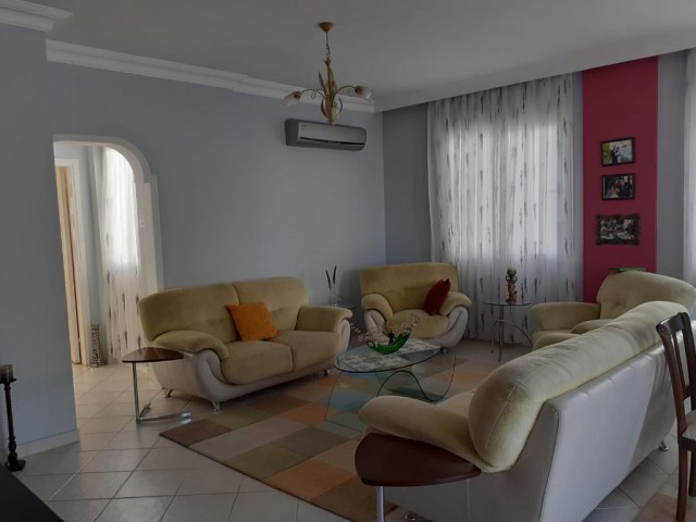 It is centrally located in Kyrenia central, very close to the main street and all shopping malls - 4+1 / 260 penthouse for sale with an area of m2 ** 