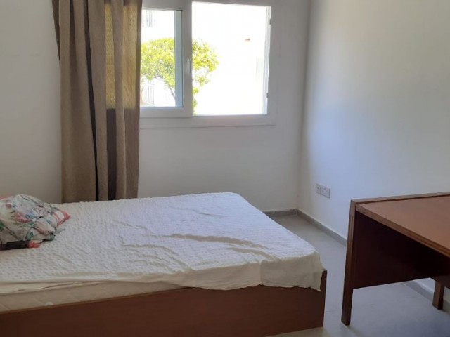 Flat To Rent in Karaoğlanoğlu, Kyrenia